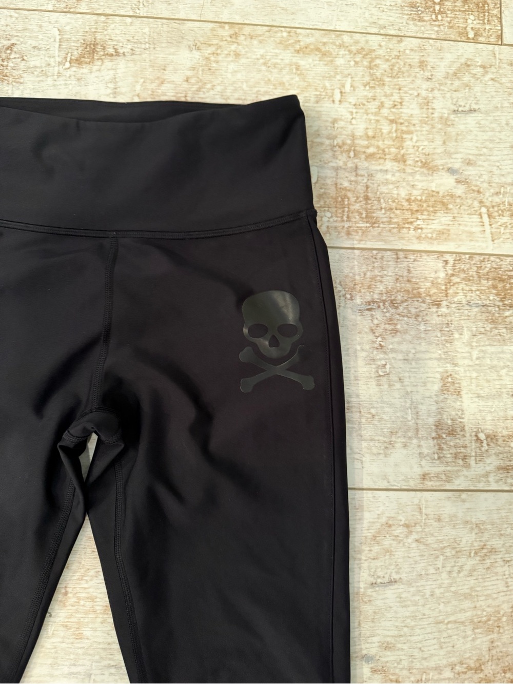 soulcycle Black High-Waist Leggings with Skull Detail - Picture 2 of 5